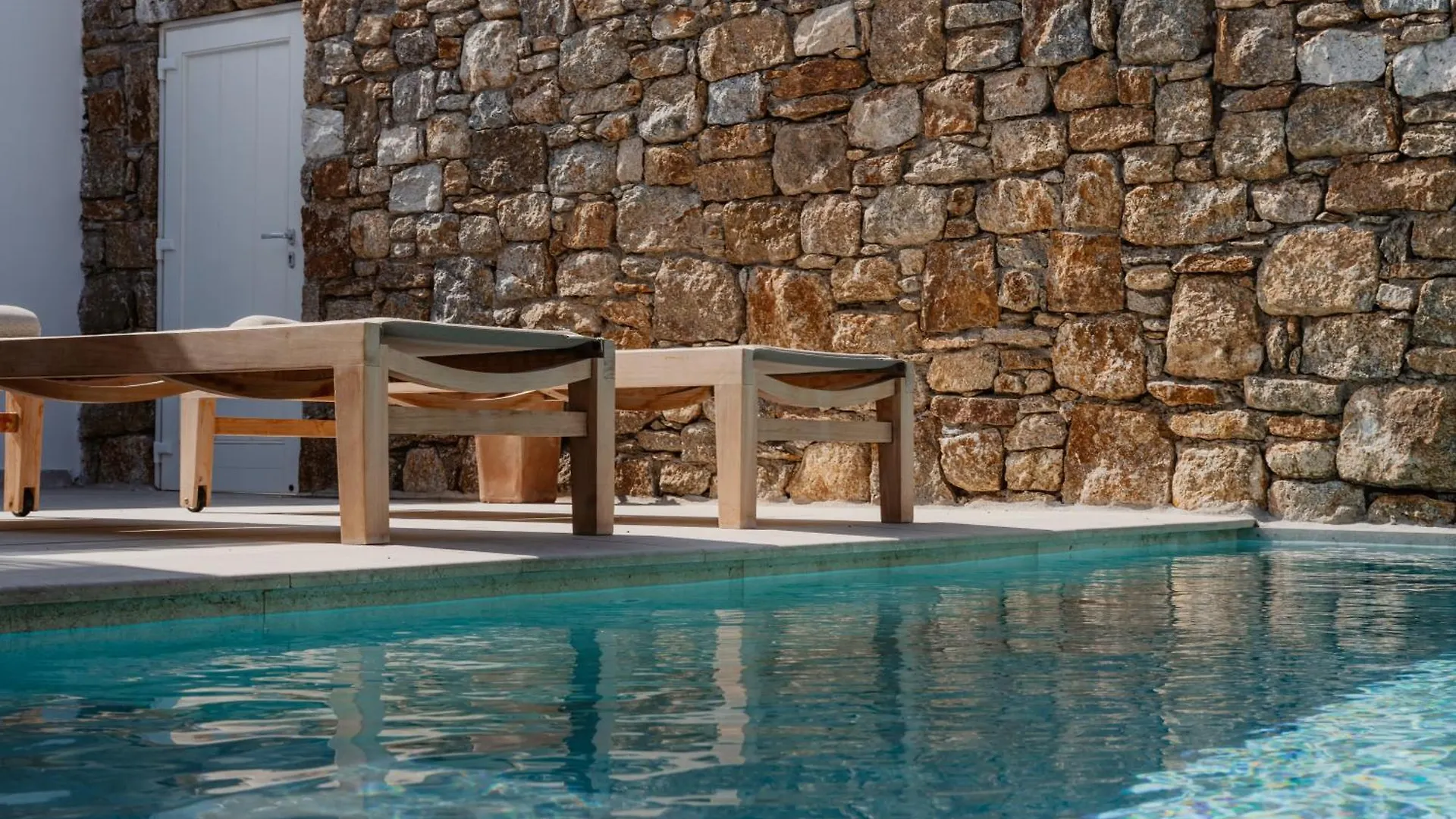 Oliving Mykonos Luxury Suites Klouvas ギリシャ