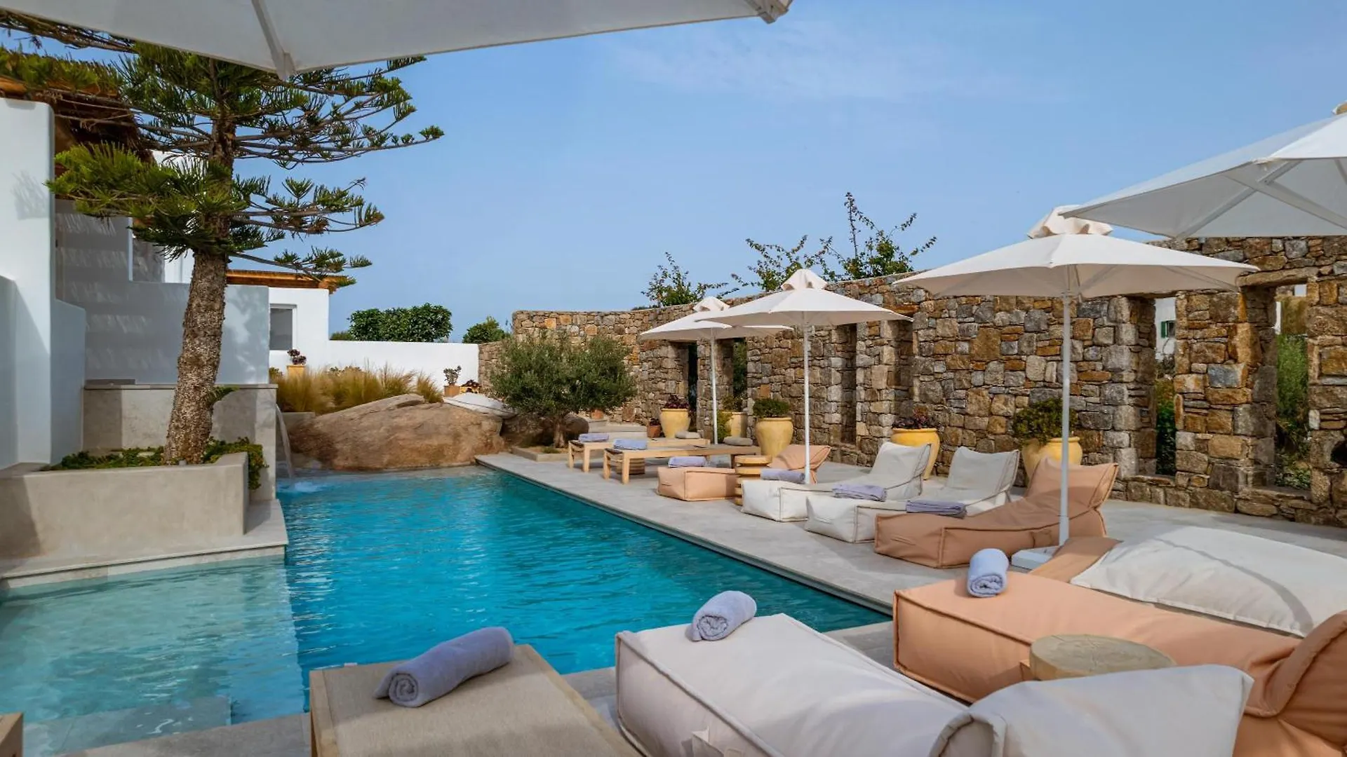 Oliving Mykonos Luxury Suites Klouvas