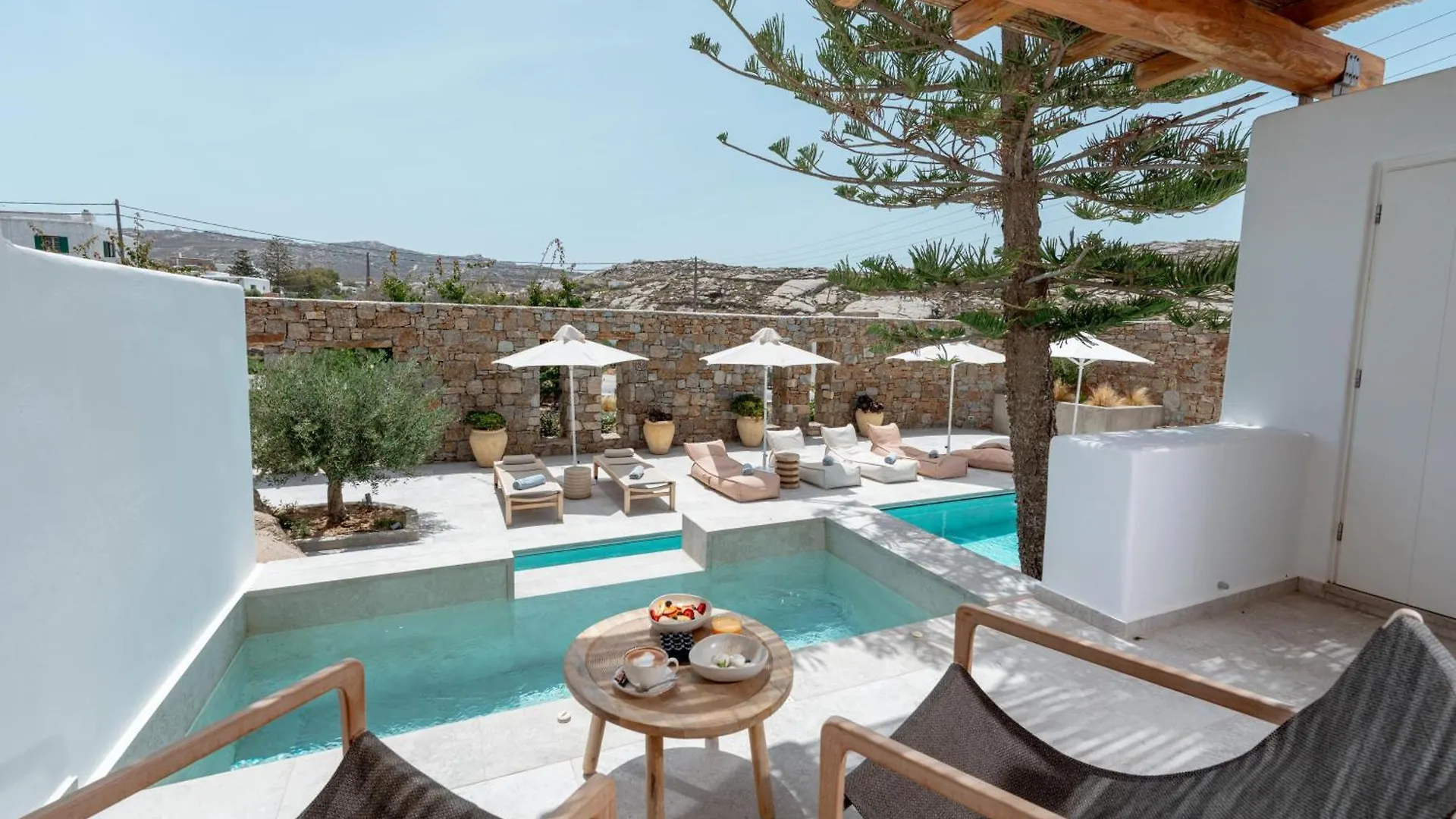 Oliving Mykonos Luxury Suites Klouvas