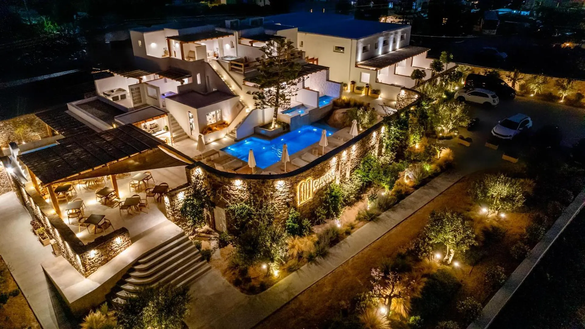 Oliving Mykonos Luxury Suitesの連絡先