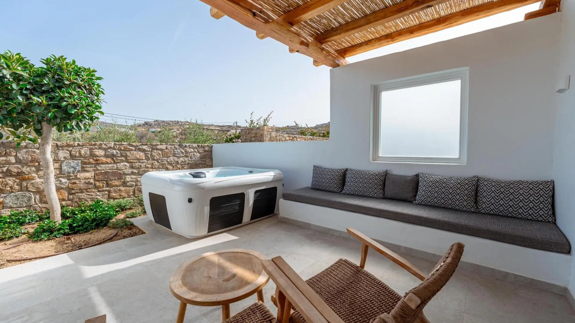 ホテル Oliving Mykonos Luxury Suites Klouvas